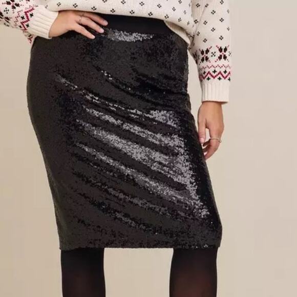 Torrid 4 (4X) Black Sequin Sparkle Holiday Cocktail Christmas Party Midi Skirt - Picture 3 of 5